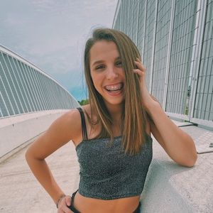 Meet your Posher, Madelyn